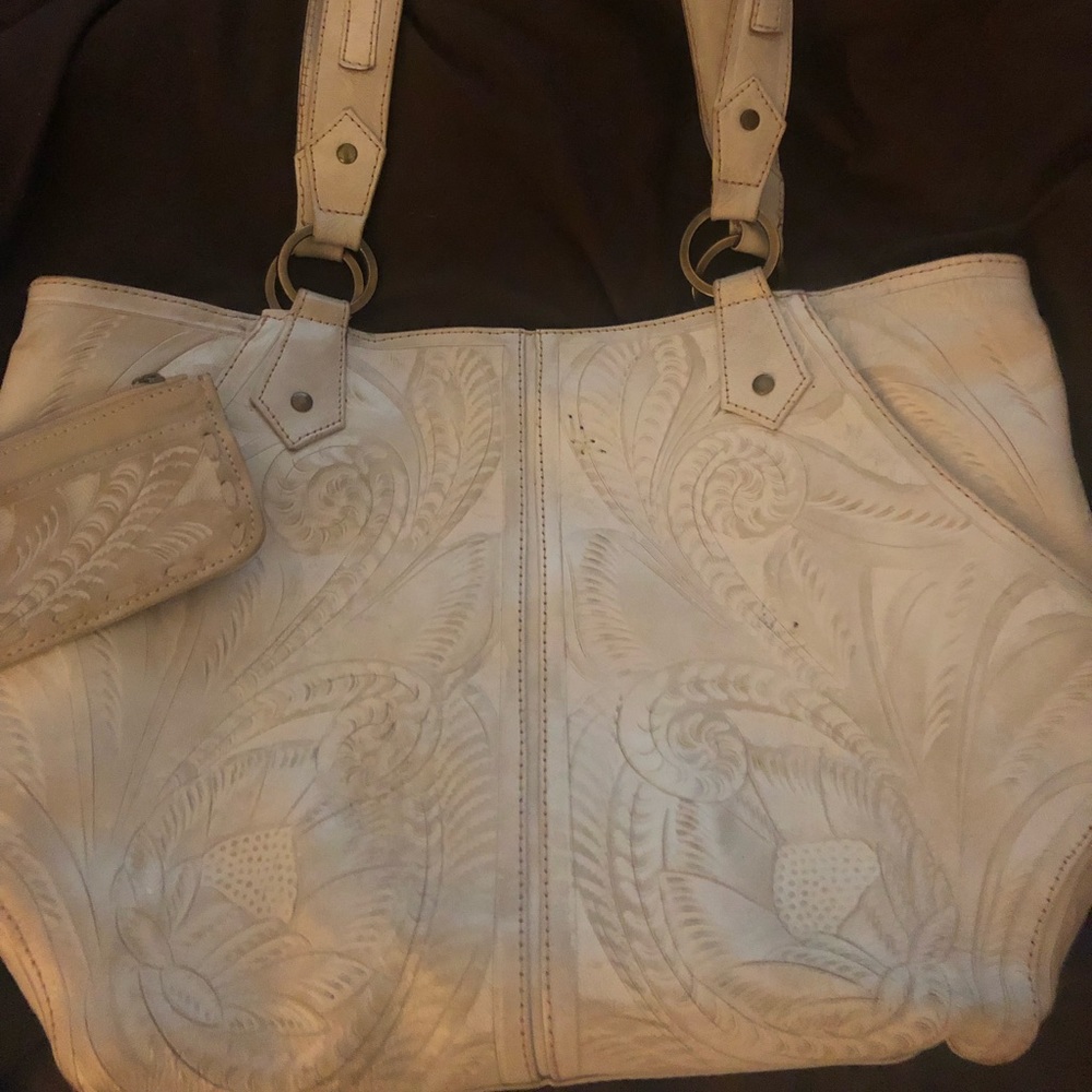 Medium Etched Leather bag